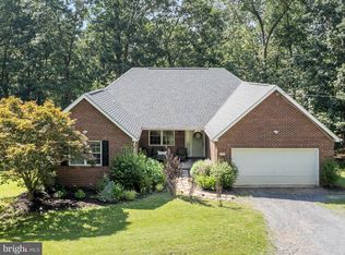 311 Akern Ln, Cross Junction, VA 22625