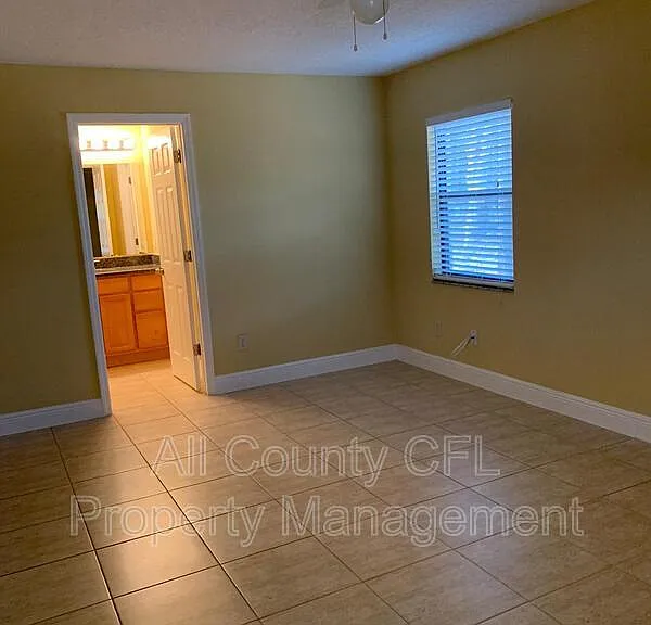 617 Gray Squirrel Ct — Photo 8