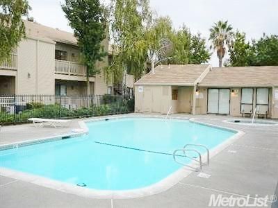 3939 Madison Ave APT 230, North Highlands, CA, 95660