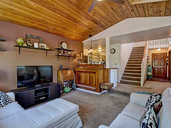 5th image of 3105 N Wellington Pl