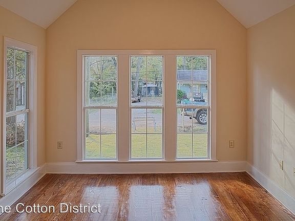 5th image of 413 McKee St