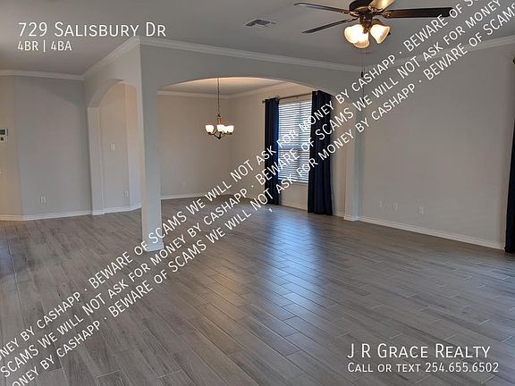 5th image of 729 Salisbury Dr