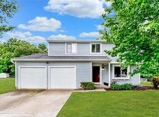 9412 Bent Brook Dr, Indianapolis, IN 46250