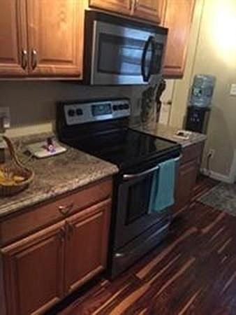 1st image of 17 Washington St #1