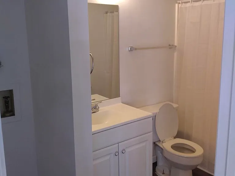 901 Russ Lake Dr #102 — Photo 3