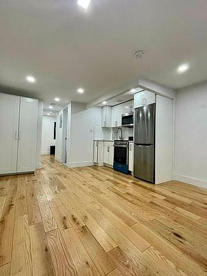 2nd image of 184 Avenue A #3C