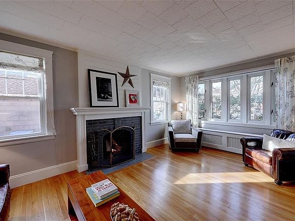 5th image of 50 Kneeland St