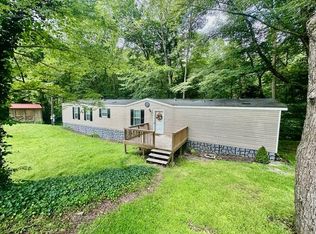 12 Mill Creek Rd, Mount Hope, WV 25880