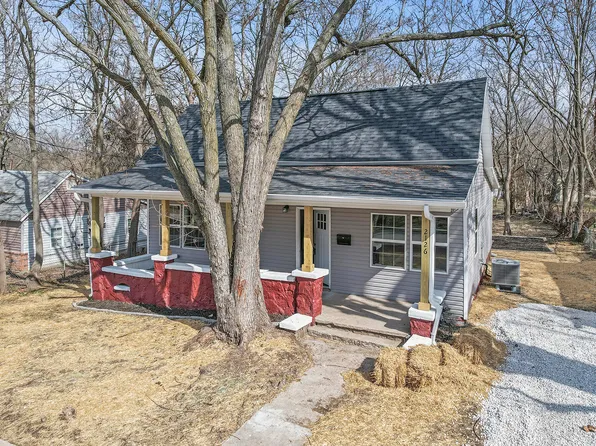2126 N Pierce Avenue, Springfield, MO 65803