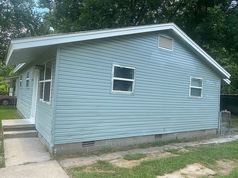 2nd image of 6604 Heather Ln