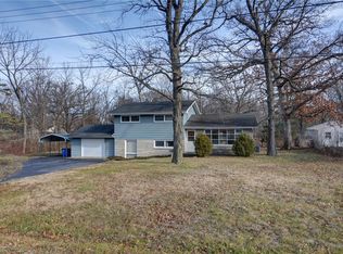 2440 S File Dr, Decatur, IL 62521