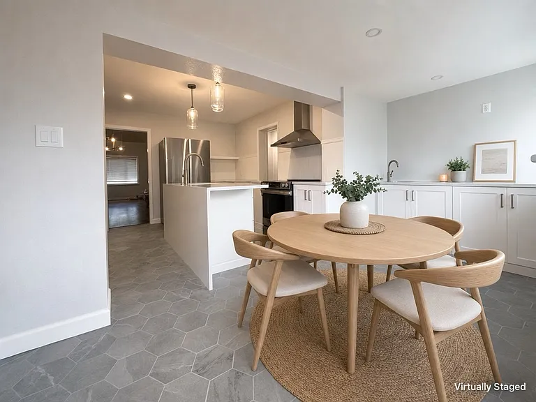 841 Lipan St — Photo 3