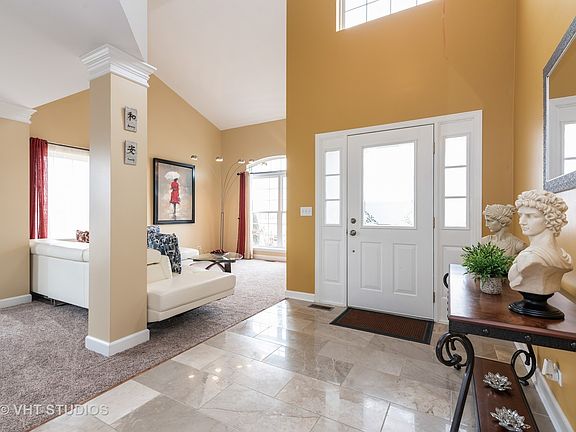 2nd image of 10810 Great Plaines Ct
