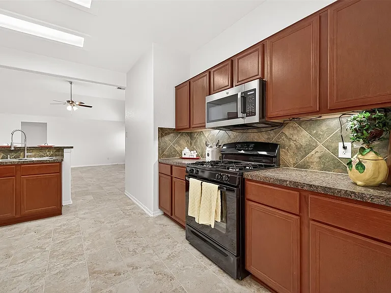 19602 Atherton Bend Ln — Photo 11