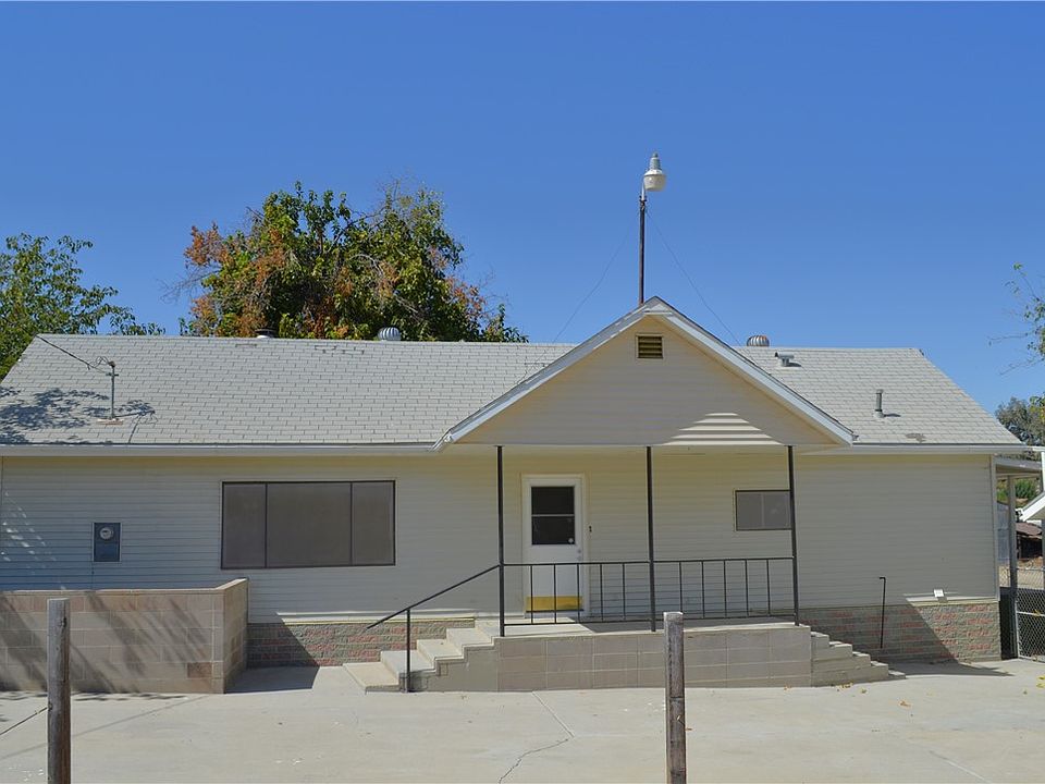 1st image of 24882 3rd St