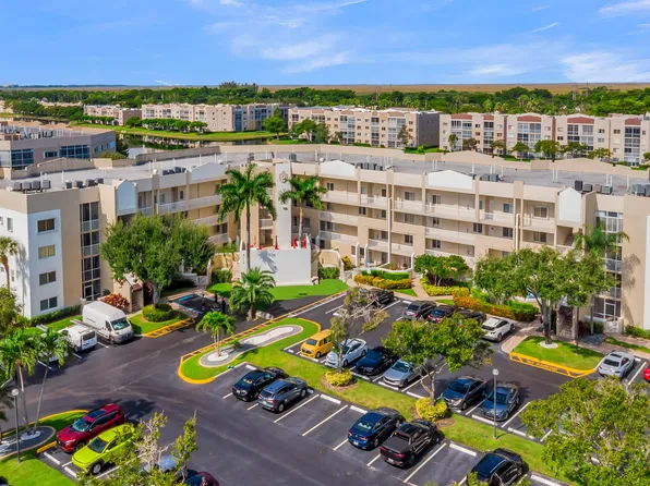 7759 GRANVILLE Drive #306, Tamarac, FL 33321
