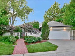 1533 N Foliage Ct, Wichita, KS 67206