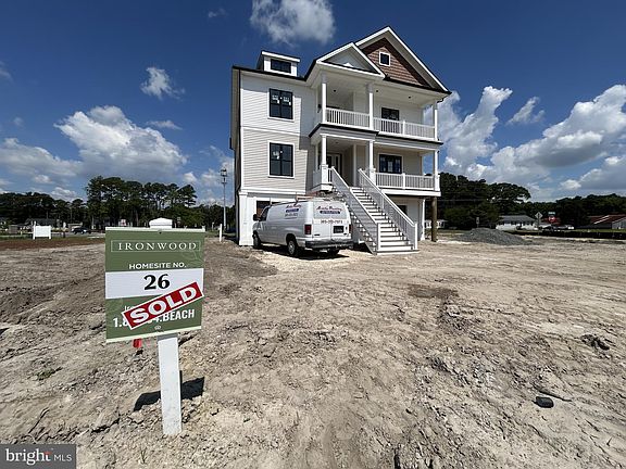 2nd image of 34102 Hornbeam Dr