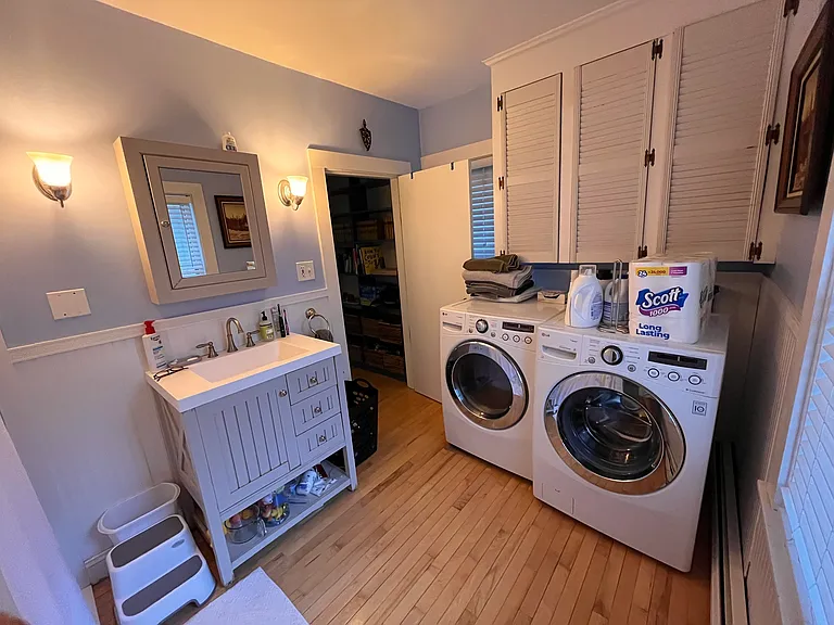 503 Surry Rd — Photo 20