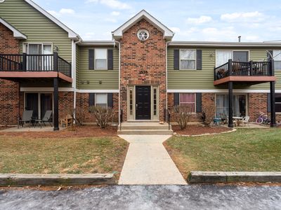 1535 Raymond Dr APT 202, Naperville, IL, 60563