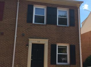 1131 N Vernon St, Arlington, VA 22201