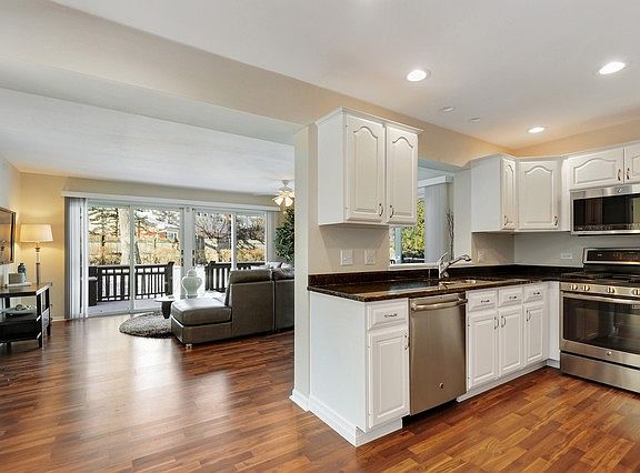 2nd image of 1144 Walden Ln