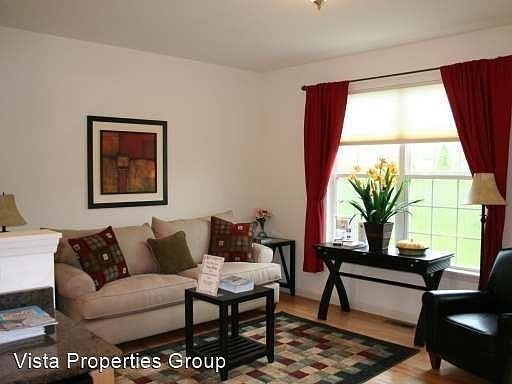 4th image of 214 Faith Cir