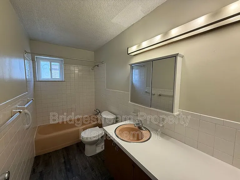 519 Heather Dr #1C — Photo 9