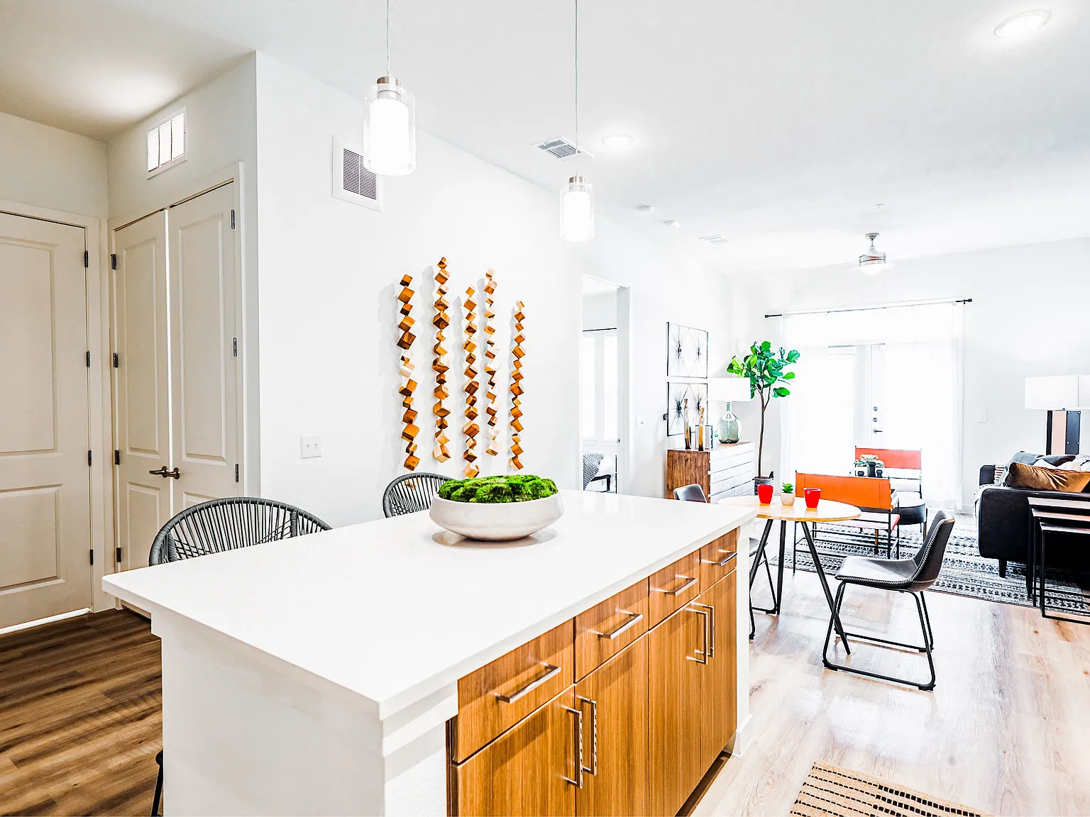 Main Street Lofts — Photo 1