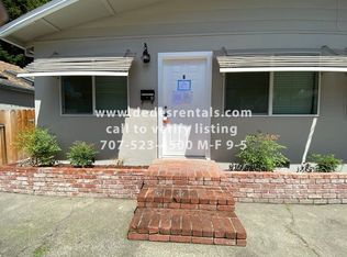 1126 Humboldt St, Santa Rosa, CA 95404