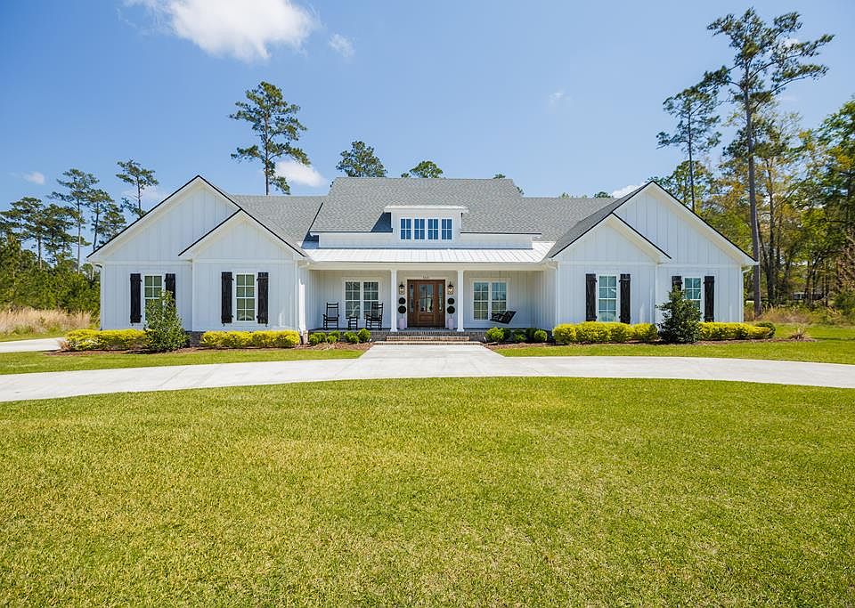 1st image of 3824 Timber Ridge Rd