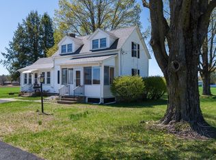 45 Comins Rd, Hadley, MA 01035