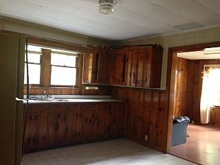 2nd image of 675 Broadway St