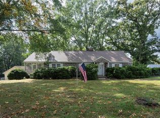 1314 Ebert St, Winston Salem, NC 27103