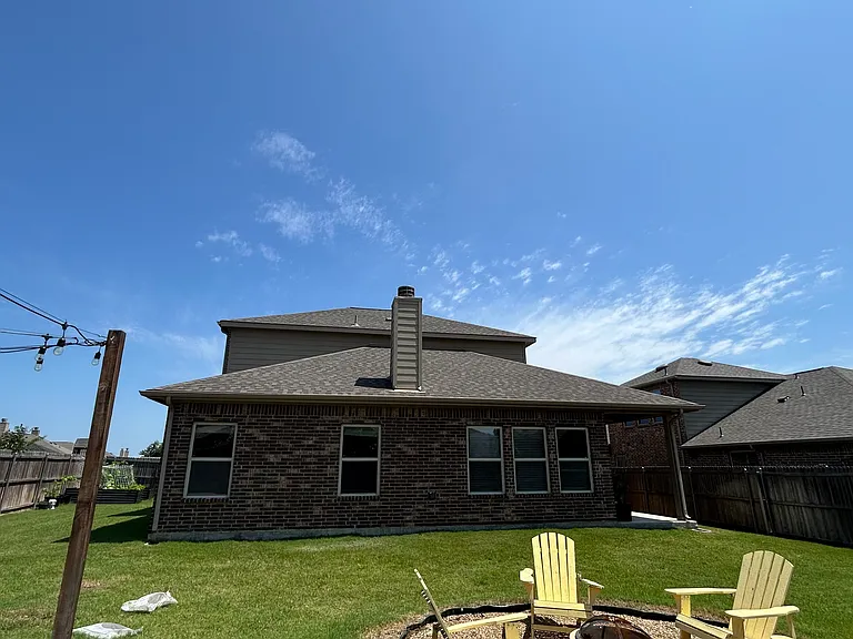 400 Plum Ct — Photo 16
