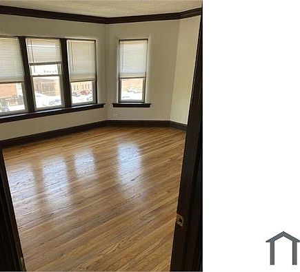 5th image of 7720 S Marquette Ave #2A