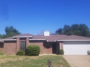 5307 Pampas Ct, Arlington, TX 76018