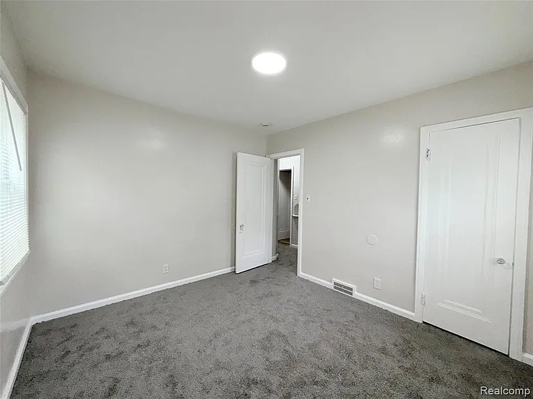 10630 Whitehill St — Photo 9