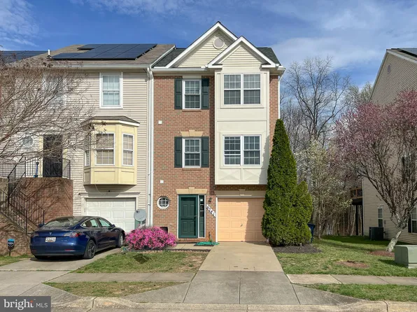 6741 Village Park Dr, Greenbelt, MD 20770