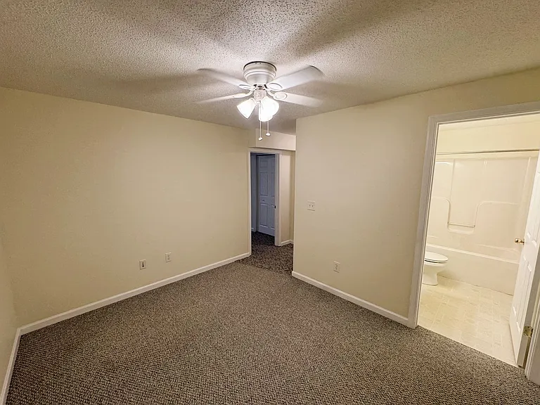 1422 Founders Way — Photo 25