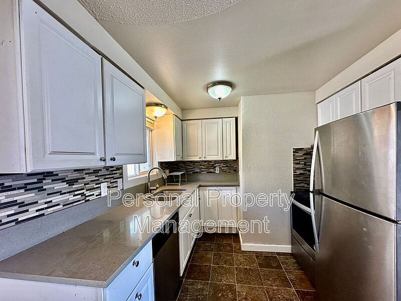 1st image of 902 NE 86th St