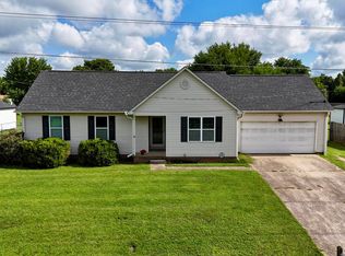17 Daybreak Cv, Oakfield, TN 38362