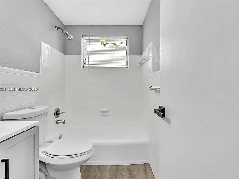 934 Meridian Ave #6 — Photo 11