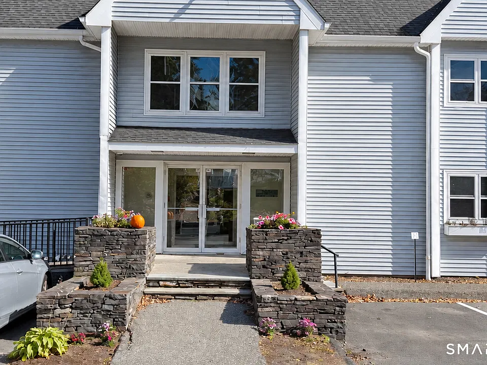 1 Beaver Brook Rd #29