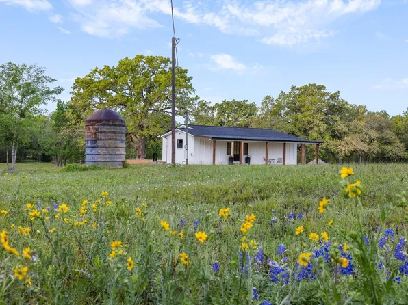 4399 Silentwood Ln, Anderson, TX 77830