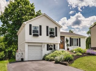 310 Rampart Blvd, New Kensington, PA 15068