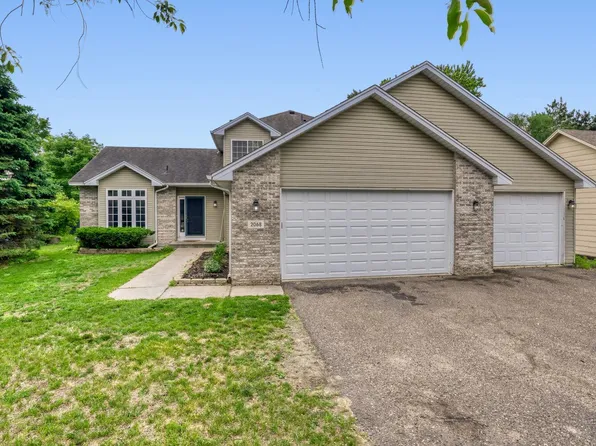 2068 124th Ln NW, Coon Rapids, MN 55448
