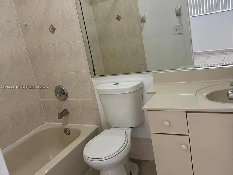 2953 W 80th St #204 — Photo 9