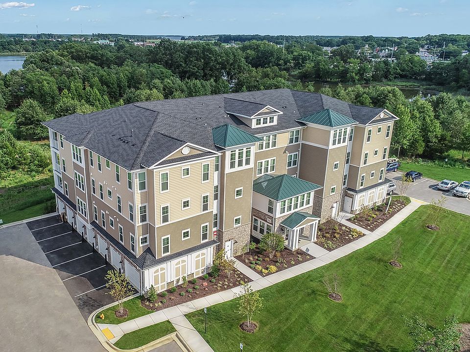 Luxurious Condominiums