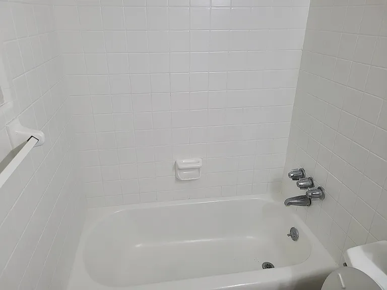 130 Bougainvillea Dr #8 — Photo 6
